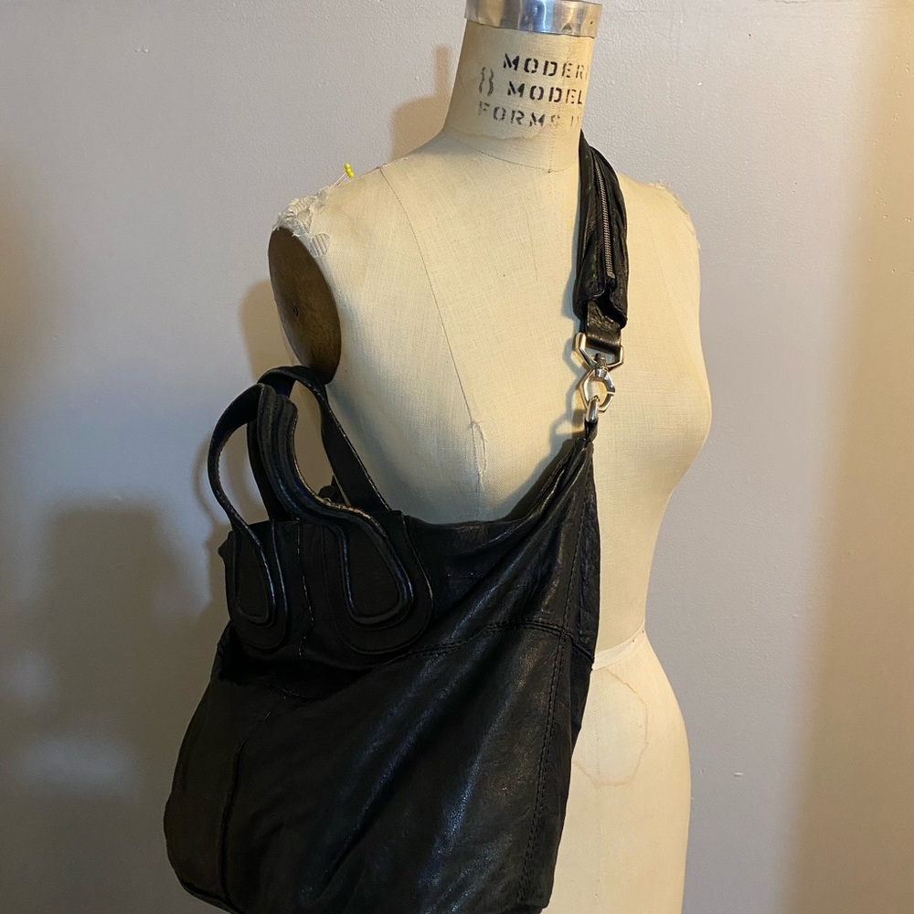 Givenchy tote - Picture 9 of 10